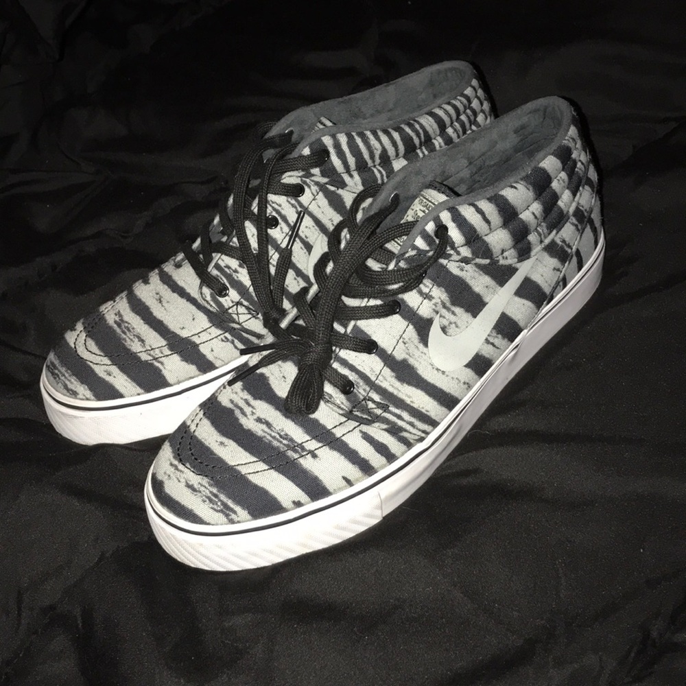 Nike skateboarding Stefan jenoski